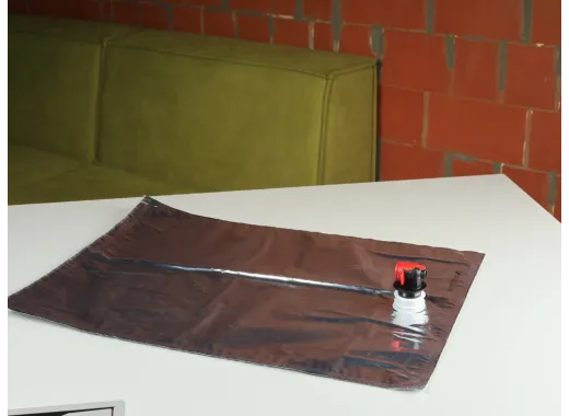 Пакет Bag-in-Box 10л з "T-Tap" краником, металізований, холодний розлив, Technologia  - фото №1